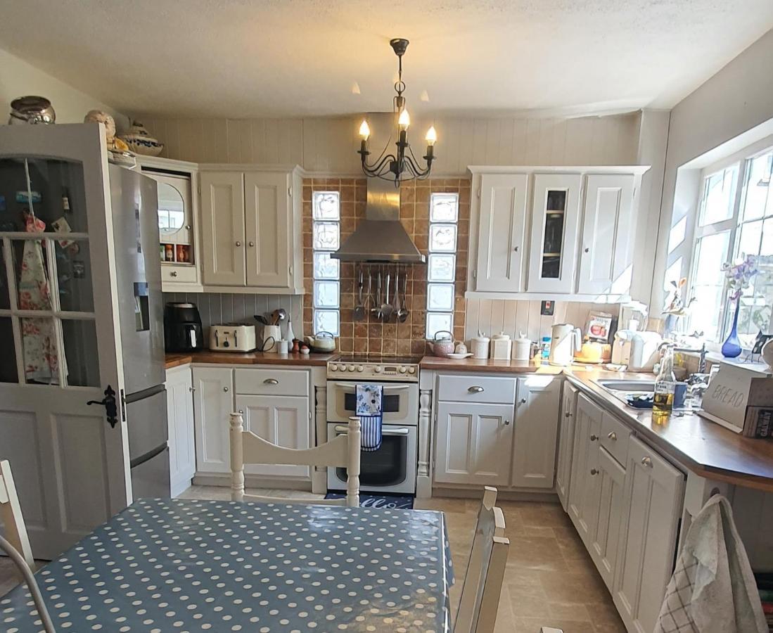 124 ,Castlelawn Heights, Headford Road Galway Homestay 외부 사진